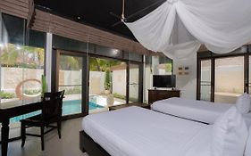 Dhevan Dara Resort & Spa Hua Hin